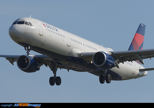 Airbus A321-211 Airbus A321-211