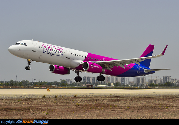 Airbus A321-231 Airbus A321-231