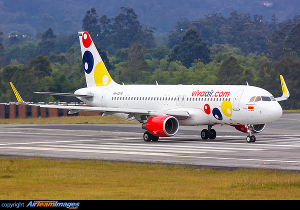 Airbus A320-214 Airbus A320-214
