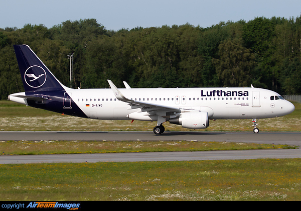 Airbus A320-214 Airbus A320-214