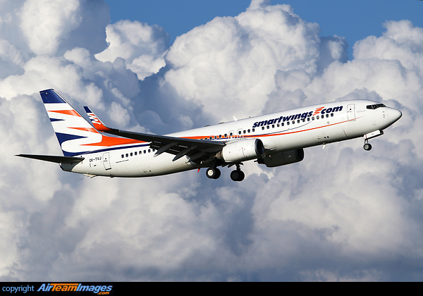 Boeing 737-8Q8 Boeing 737-8Q8