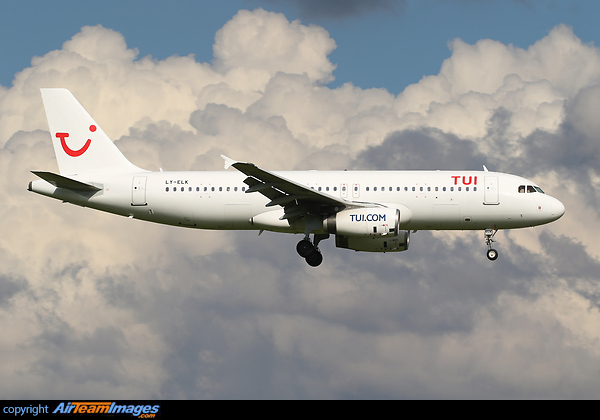 Leased from GetJet Airlines. Airbus A320-232
