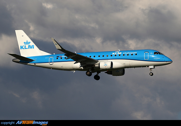 Embraer ERJ-175STD Embraer ERJ-175STD