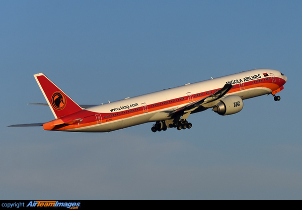 Boeing 777-3M2/ER Boeing 777-3M2/ER