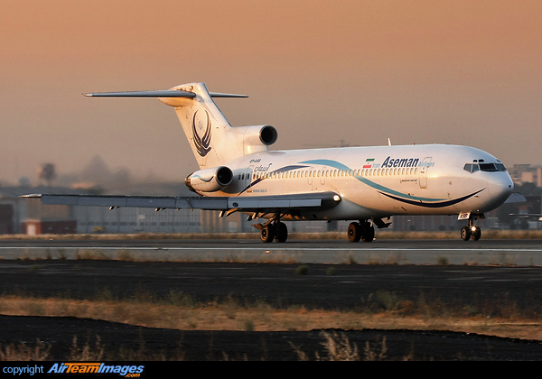 Boeing 727-228/Adv Boeing 727-228/Adv