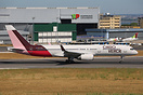 Boeing 757-208