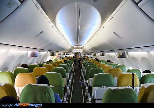 Boeing 737-860 Boeing 737-860