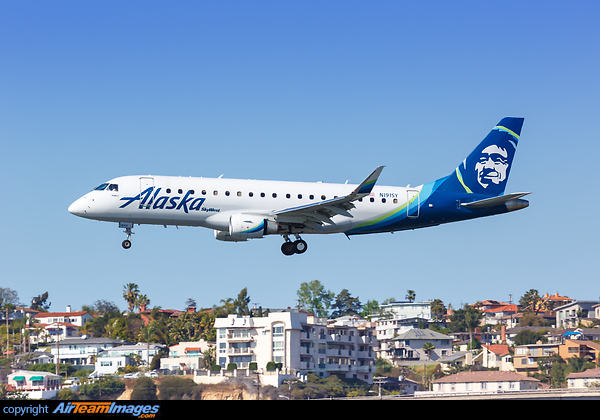Embraer ERJ-175LR Embraer ERJ-175LR