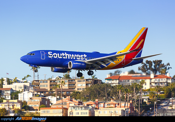 Boeing 737-7H4 Boeing 737-7H4