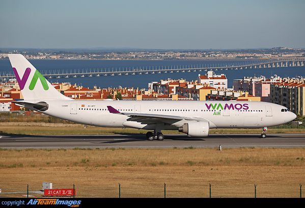 Airbus A330-223 Airbus A330-223