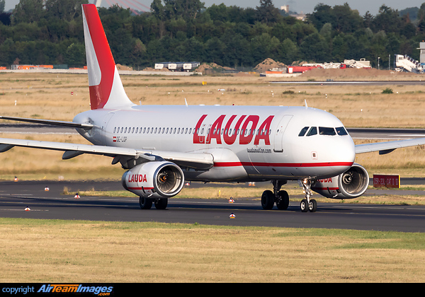 Airbus A320-232 Airbus A320-232