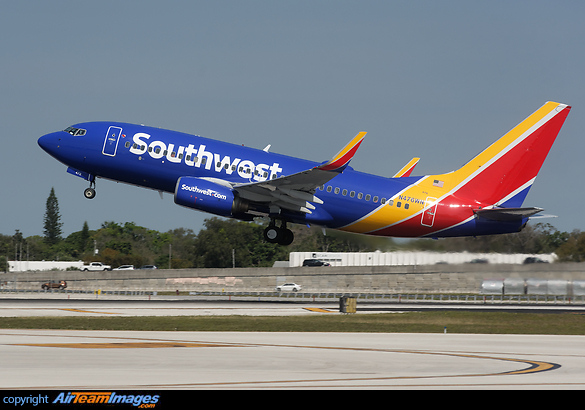 Boeing 737-7H4 Boeing 737-7H4