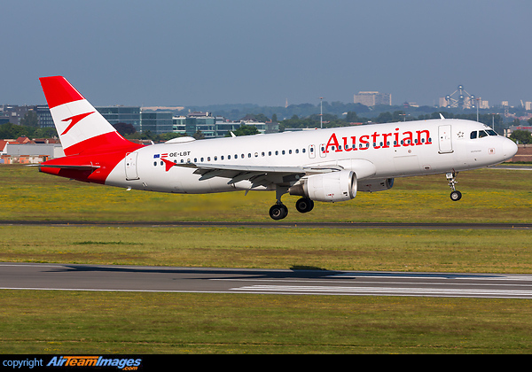 Airbus A320-214 Airbus A320-214