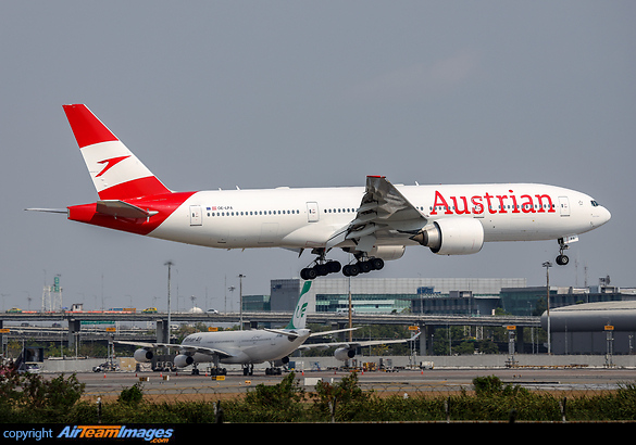 Boeing 777-2Z9/ER Boeing 777-2Z9/ER
