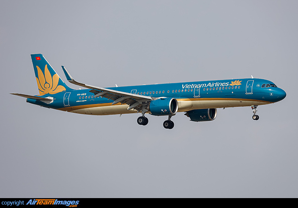 Airbus A321-272N Airbus A321-272N