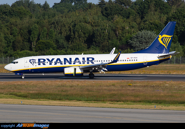 Boeing 737-8AS Boeing 737-8AS