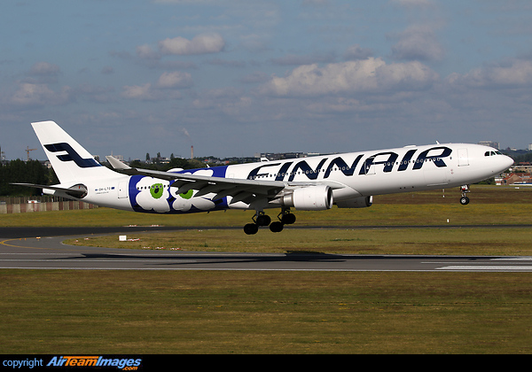 Painted in "Marimekko Unikko" special colours since December 2014. Airbus A330-302E