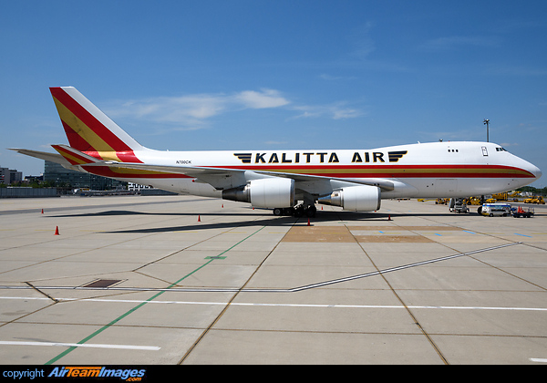 Boeing 747-4R7F/SCD Boeing 747-4R7F/SCD