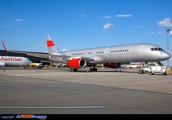 Boeing 757-23A Boeing 757-23A