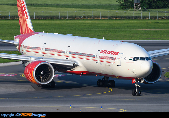 Boeing 777-337/ER Boeing 777-337/ER