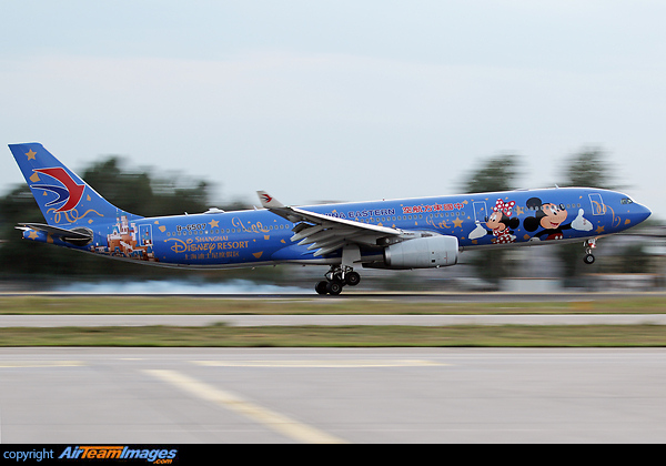 Airbus A330-343 Airbus A330-343