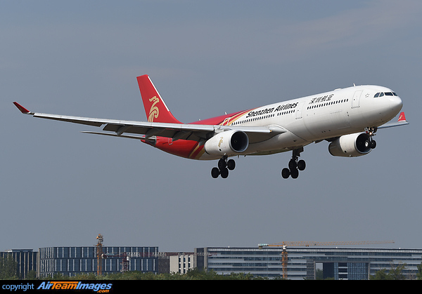 Airbus A330-343 Airbus A330-343