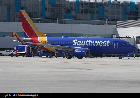 Boeing 737-73V Boeing 737-73V