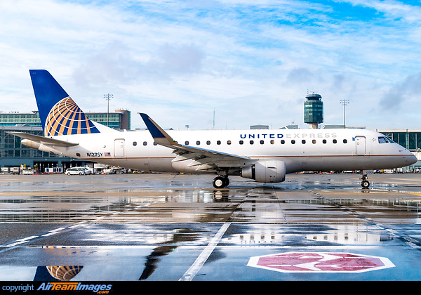 Embraer ERJ-175LR Embraer ERJ-175LR