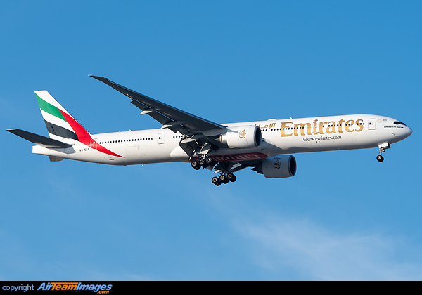 Boeing 777-31H/ER Boeing 777-31H/ER
