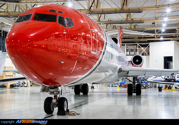 Boeing 727-2S2(F) Boeing 727-2S2(F)