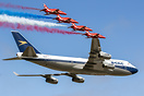 Boeing 747-436 & Red Arrows