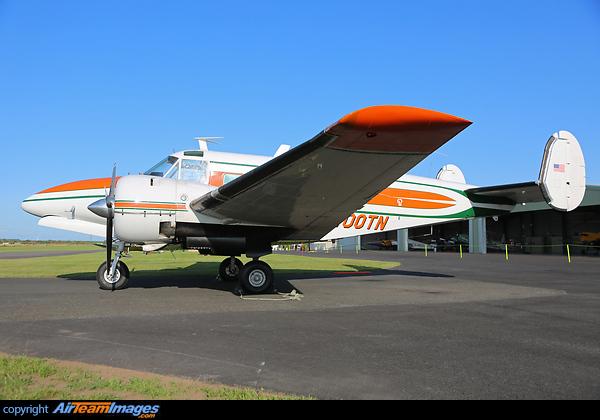 Beech H-18 Beech H-18