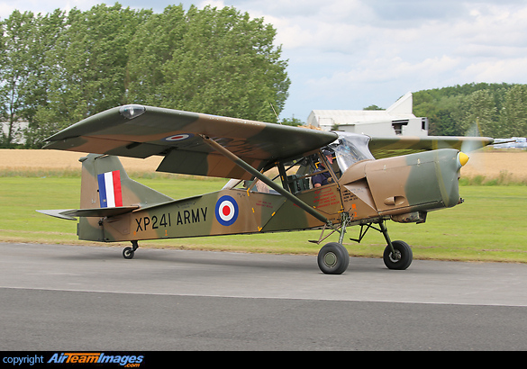 Auster AOP9 (G-CEHR) Aircraft Pictures & Photos - AirTeamImages.com