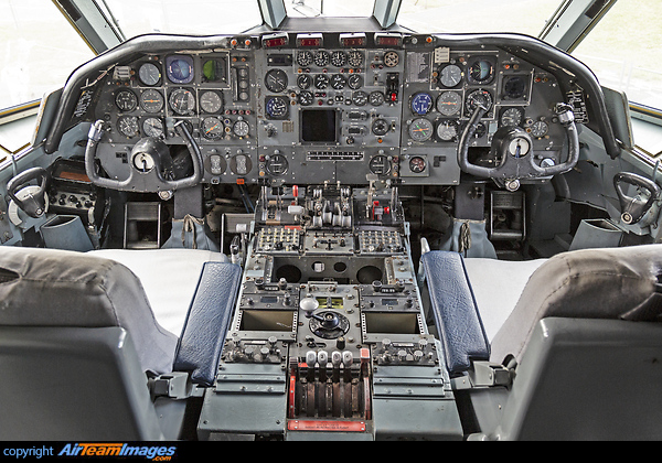Cockpit view. aircraft now preserved at the RAF Museum at Cosford. Vickers VC10 C1K
