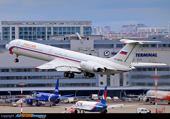 Ilyushin Il-62M Ilyushin Il-62M