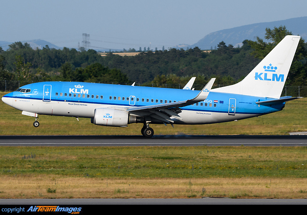 Boeing 737-7K2 Boeing 737-7K2