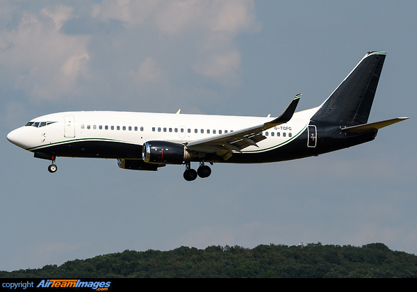 Boeing 737-3Y0 Boeing 737-3Y0