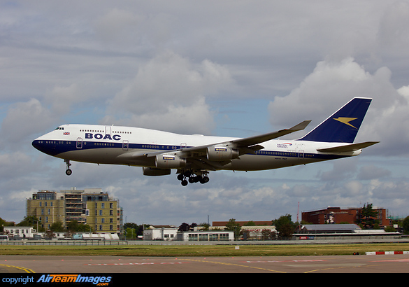 BA retro BOAC livery B747 landing on 27R. Inbound from San Fransisco. Boeing 747-436