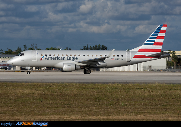 Embraer ERJ-175LR Embraer ERJ-175LR