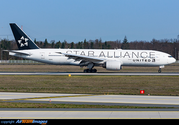 Boeing 777-222/ER Boeing 777-222/ER