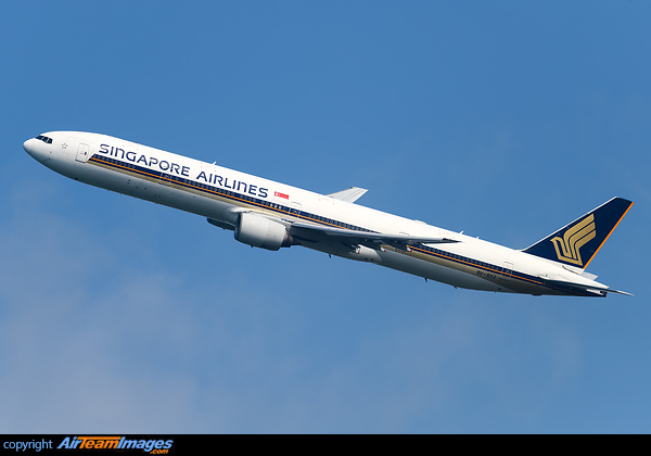 Boeing 777-312 Boeing 777-312