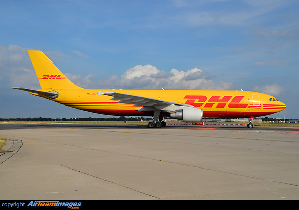 Holding to cross 09 right at N4E. Airbus A300B4-622R(F)