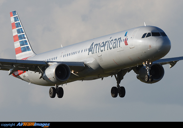 Airbus A321-211 Airbus A321-211