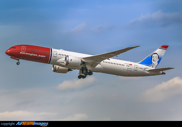 Boeing 787-9 Dreamliner Boeing 787-9 Dreamliner