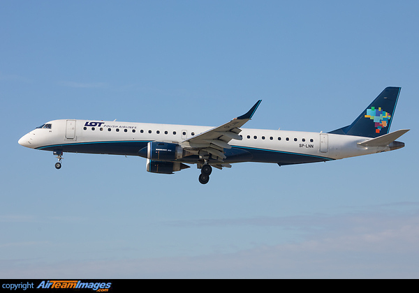 Embraer ERJ-195AR Embraer ERJ-195AR