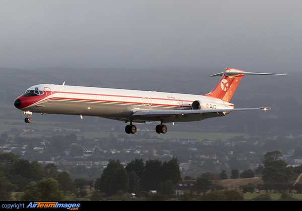 McDonnell Douglas MD-82 McDonnell Douglas MD-82