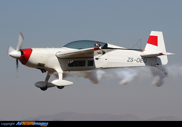 Extra EA-300