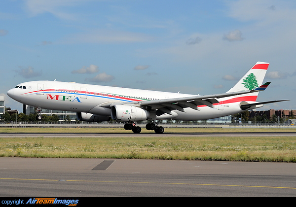 Airbus A330-243 Airbus A330-243