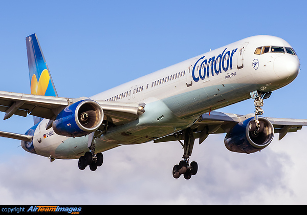 Boeing 757-330 Boeing 757-330