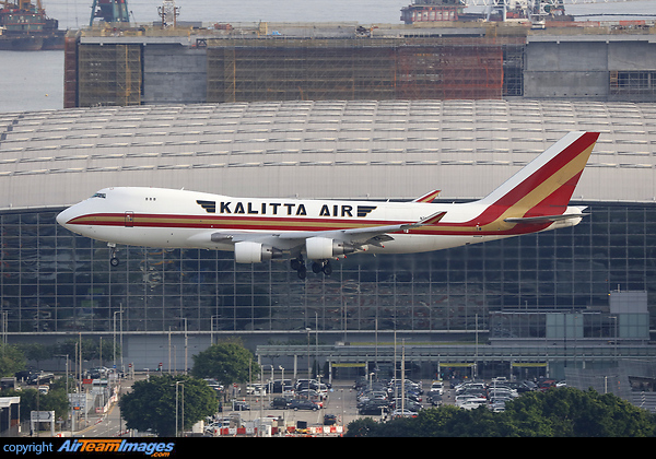 Boeing 747-4B5(F) Boeing 747-4B5(F)